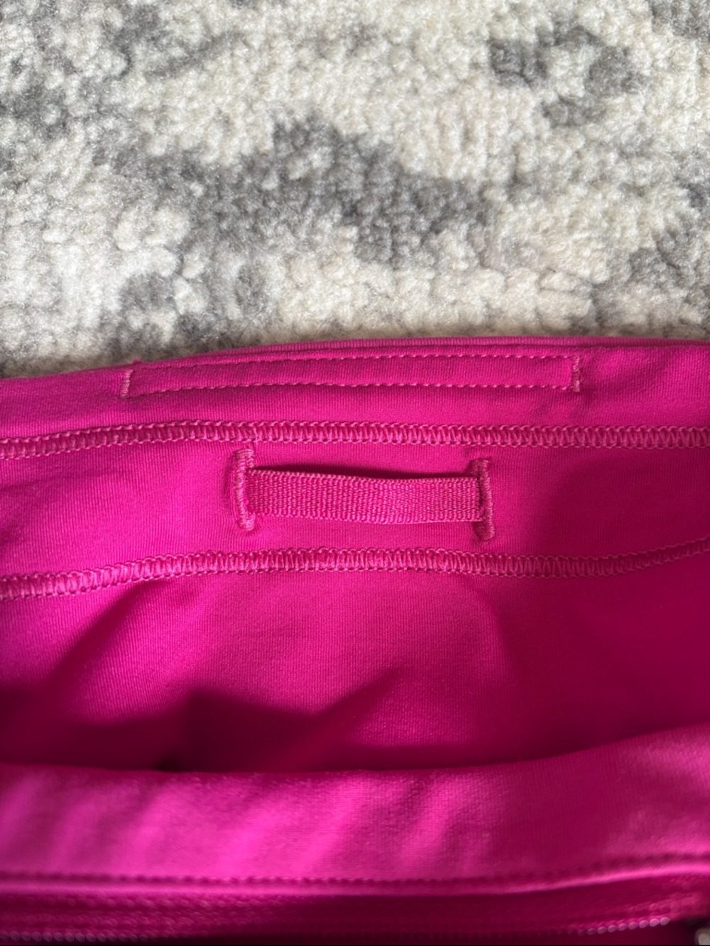 Lululemon Athletica 0 Women's Athletic Shorts in Bright Pink High waisted - Picture 6 of 9